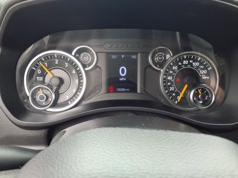 Used 2022 RAM 2500 Tradesman w/ Protection Group AWD/4WD image 10