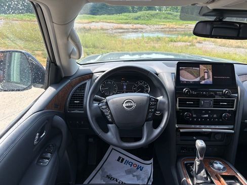 Used 2024 Nissan Armada SL AWD/4WD image 52