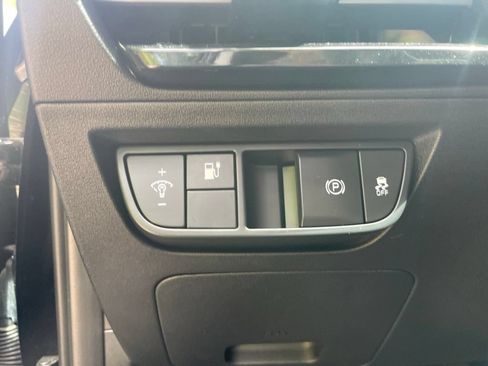 Certified 2024 Kia EV6 Light RWD image 10