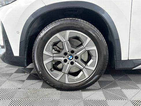 Used 2023 BMW X1 xDrive28i w/ Premium Package image 33