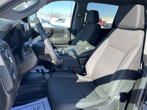 Used 2024 Chevrolet Silverado 2500 Custom w/ Custom Value Package image 11