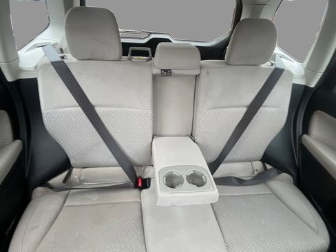 Used 2018 Subaru Forester 2.5i Premium w/ All-Weather Package AWD/4WD image 13