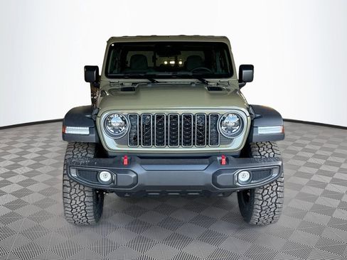 New 2026 Jeep Gladiator Rubicon w/ Steel Power Dome Hood Package AWD/4WD image 2