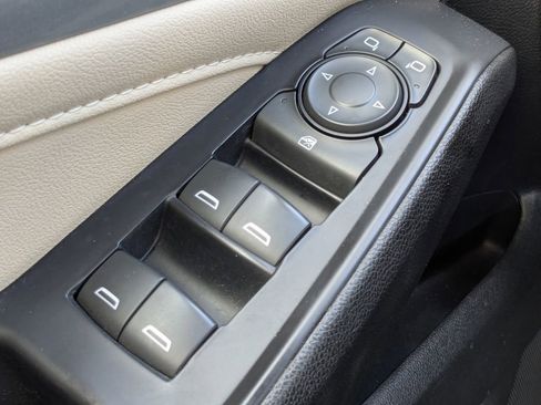 Used 2022 Chevrolet Traverse LS w/ Midnight/Sport Edition AWD/4WD image 25