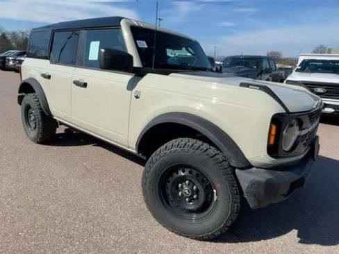 New 2026 Ford Bronco Big Bend AWD/4WD image 8
