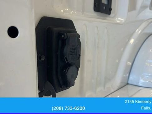 Used 2024 Ford F350 Platinum image 53