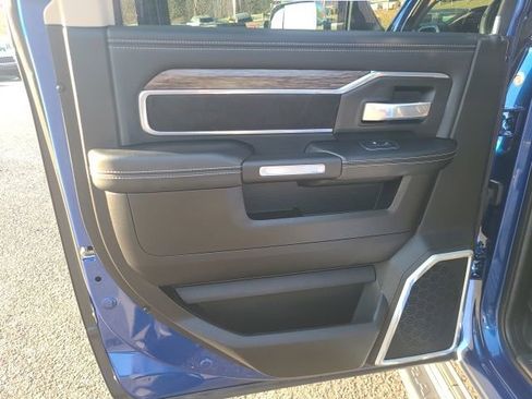 Used 2019 RAM 2500 Laramie image 23
