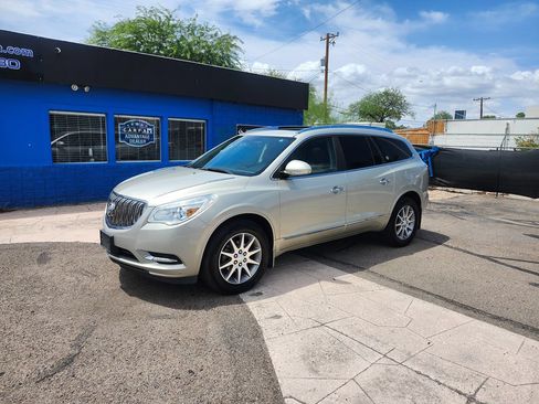 Used 2016 Buick Enclave Leather w/ Trailering Package AWD/4WD image 2