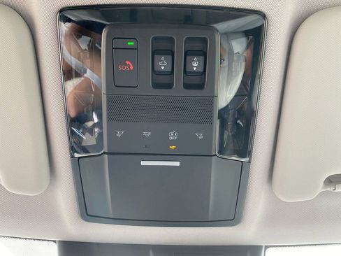 New 2025 Mitsubishi Outlander SEL image 23