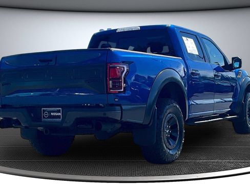 Used 2018 Ford F150 Raptor w/ Equipment Group 802A Luxury AWD/4WD image 6