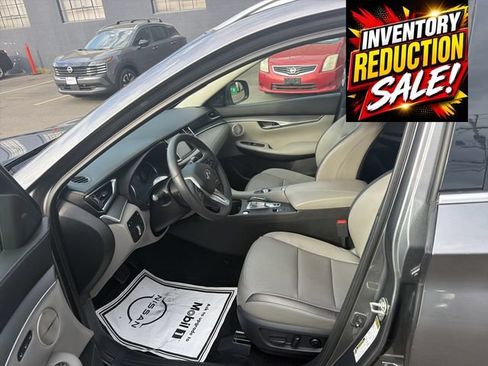 Used 2023 INFINITI QX50 Luxe AWD/4WD image 4