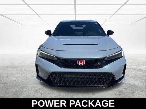 Used 2025 Honda Civic Type R image 9