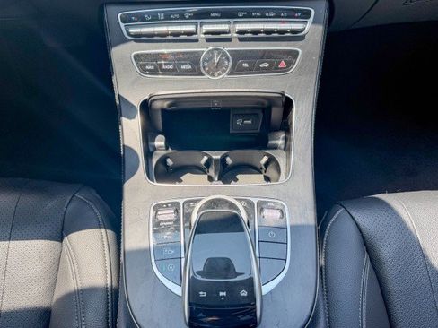 Used 2018 Mercedes-Benz E 300 image 13
