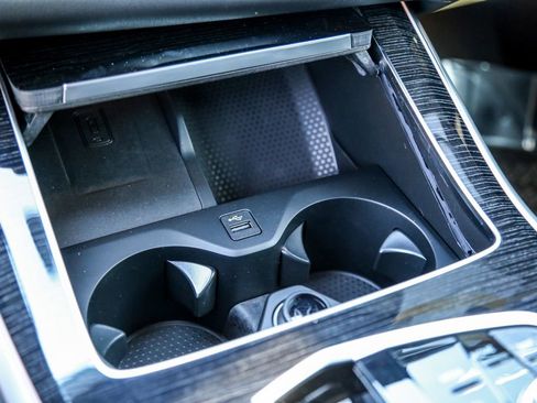 New 2026 BMW X5 xDrive50e w/ Executive Package image 15