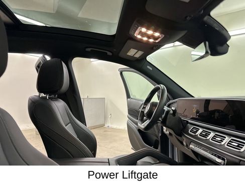 Used 2025 Mercedes-Benz GLS 450 4MATIC image 20
