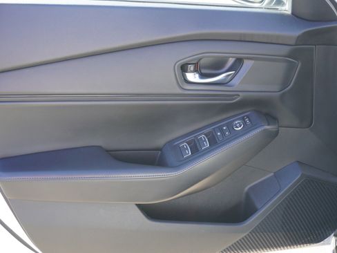 Used 2023 Honda Accord Sport image 18