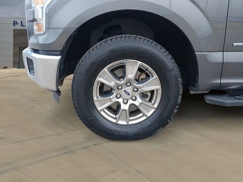 Used 2016 Ford F150 XLT w/ Equipment Group 301A Mid AWD/4WD image 14