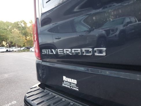 Used 2022 Chevrolet Silverado 1500 RST AWD/4WD image 7