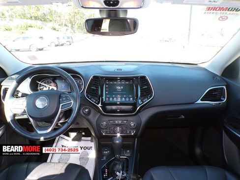 Used 2020 Jeep Cherokee Limited image 18