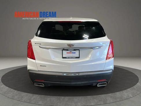 Used 2017 Cadillac XT5 Luxury w/ Driver Awareness Package AWD/4WD image 4
