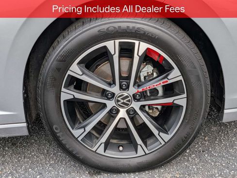Used 2025 Volkswagen Jetta Sport FWD image 11