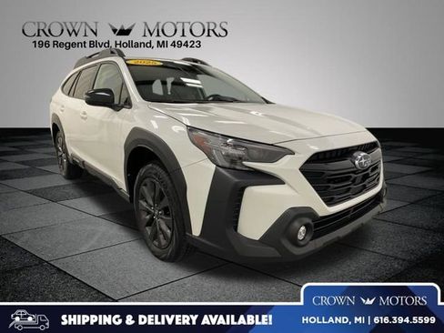 Used 2025 Subaru Outback Onyx Edition AWD/4WD image 1