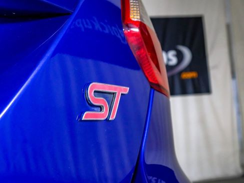 Used 2014 Ford Focus ST image 41