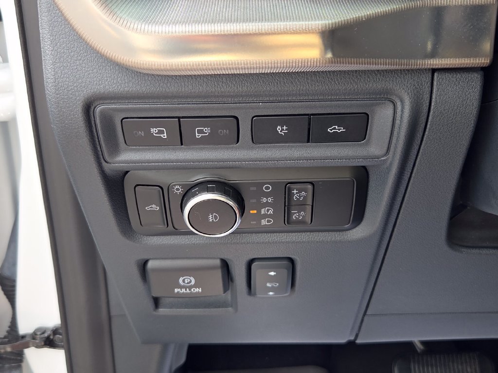 Used 2023 Ford F150 Raptor AWD/4WD image 39