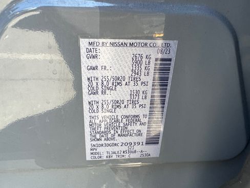 Used 2024 Nissan Pathfinder Platinum w/ Cargo Package FWD image 16