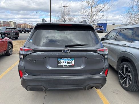 Used 2025 Subaru Forester Limited image 6