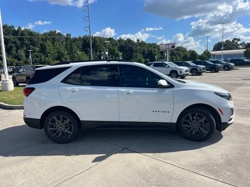 Used 2024 Chevrolet Equinox RS FWD image 8