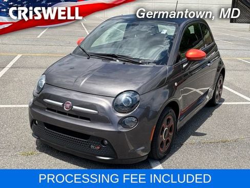 Used 2018 FIAT 500 e w/ Esport Package FWD image 1