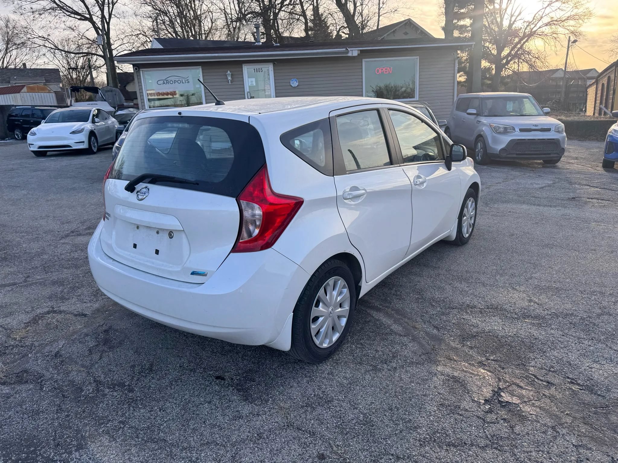 Used 2014 Nissan Versa Note S Plus FWD image 4