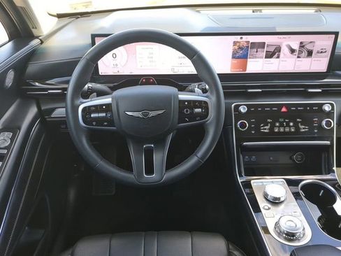 Used 2025 Genesis GV80 2.5T Standard image 15
