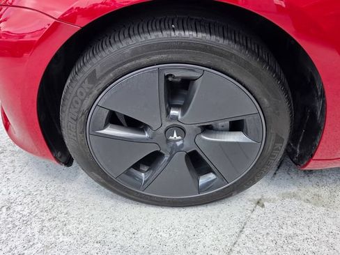 Used 2023 Tesla Model 3 Standard Range RWD image 7