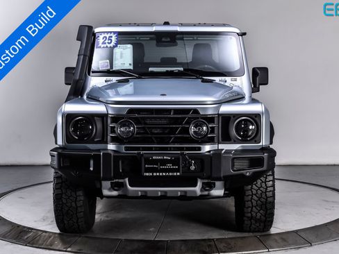 Used 2025 INEOS Grenadier AWD/4WD image 8
