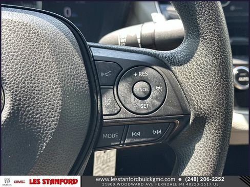 Used 2022 Toyota Corolla LE FWD image 23