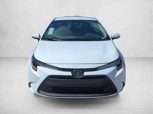 New 2026 Toyota Corolla LE FWD image 2