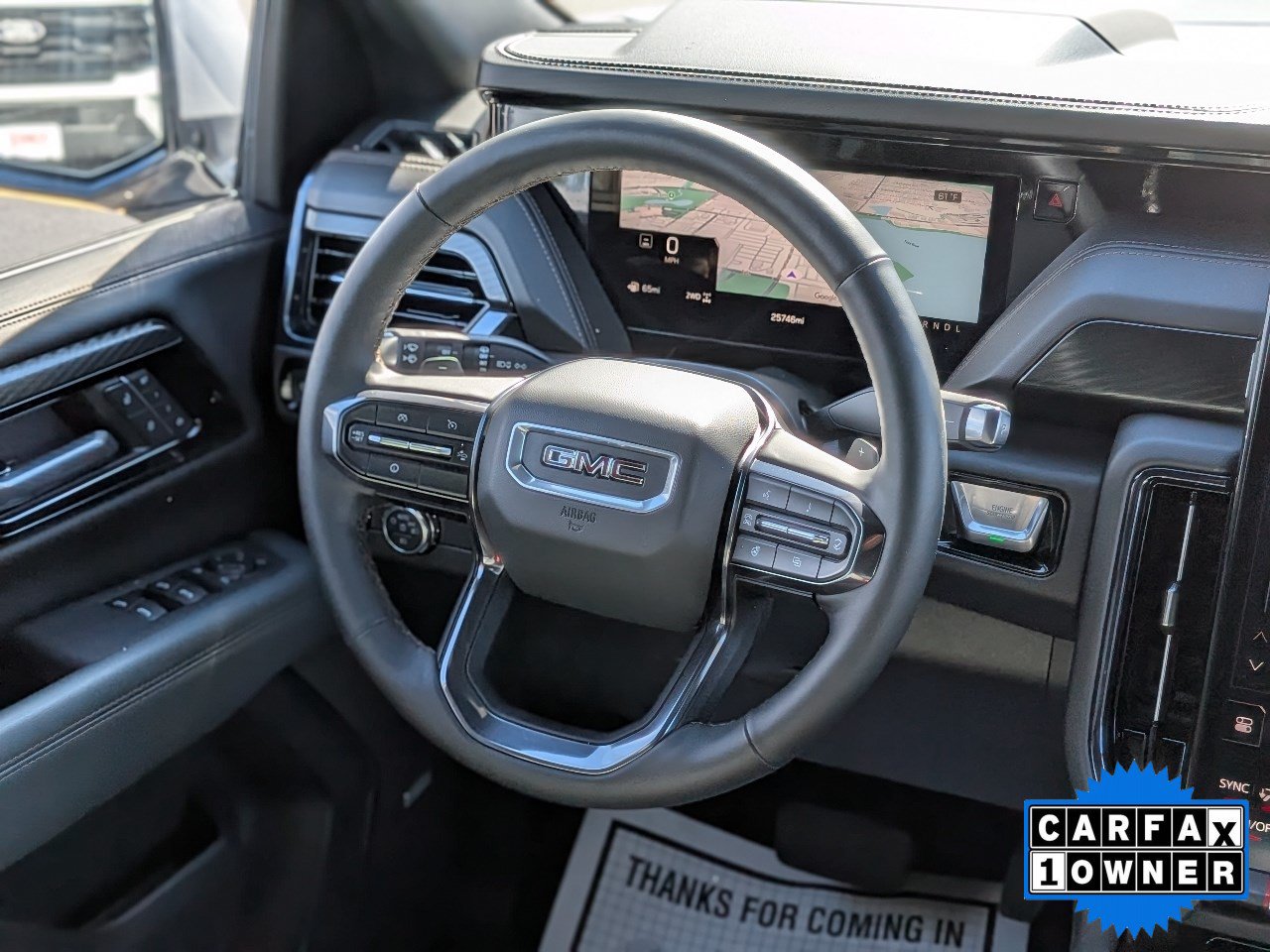 Used 2025 GMC Yukon AT4 w/ AT4 Premium Package AWD/4WD image 17