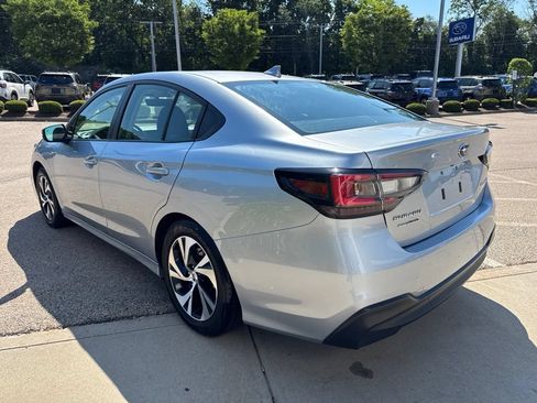 Used 2024 Subaru Legacy Premium AWD/4WD image 4