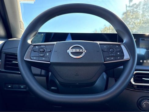 New 2026 Nissan Sentra SR w/ SR Premium Package FWD image 15