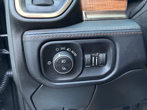 Used 2022 RAM 2500 Limited image 13