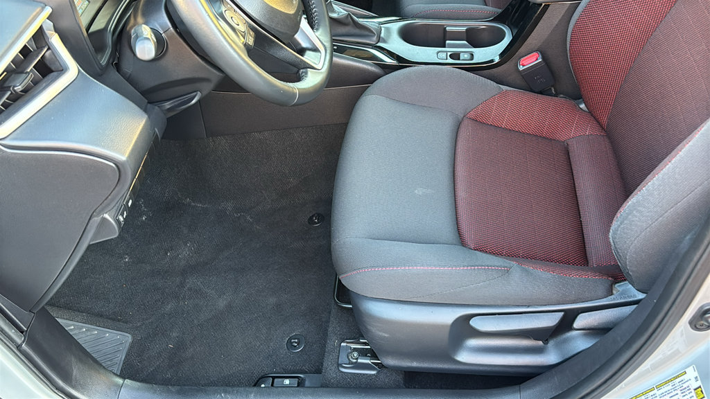 Used 2025 Toyota Corolla SE FWD image 25