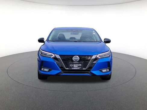 Used 2023 Nissan Sentra SR w/ SR Premium Package FWD image 2