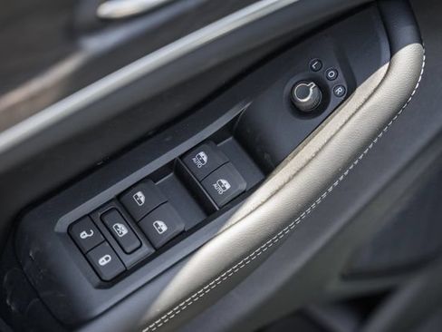 New 2026 Jeep Grand Cherokee L 4WD image 45