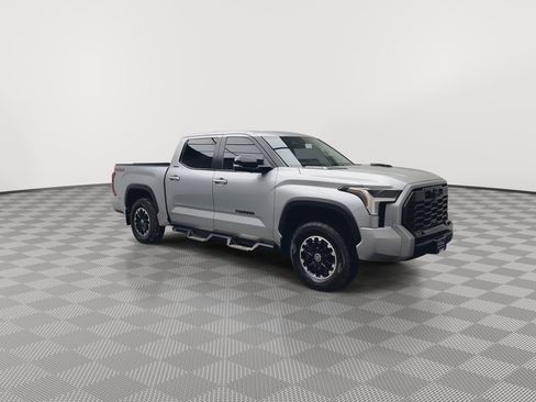 Used 2024 Toyota Tundra Limited image 36