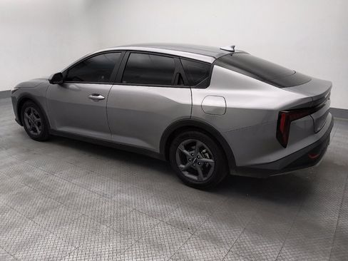 Used 2025 Kia K4 FWD image 5