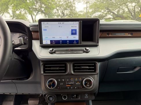 Used 2023 Ford Maverick Lariat w/ Lariat Luxury Package FWD image 15