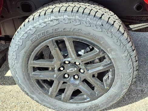 New 2026 Chevrolet Silverado 1500 RST w/ RST Select Package AWD/4WD image 7