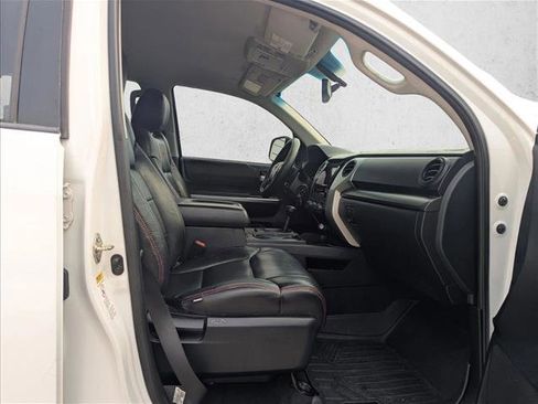 Used 2016 Toyota Tundra SR5 image 16